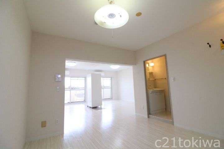 志木アーバンハイツの居間