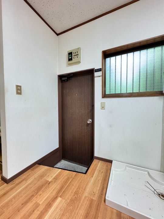 コーポサングリーンの玄関