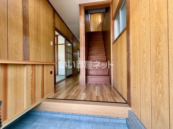 香川県高松市木太町(一戸建)の賃貸物件の玄関