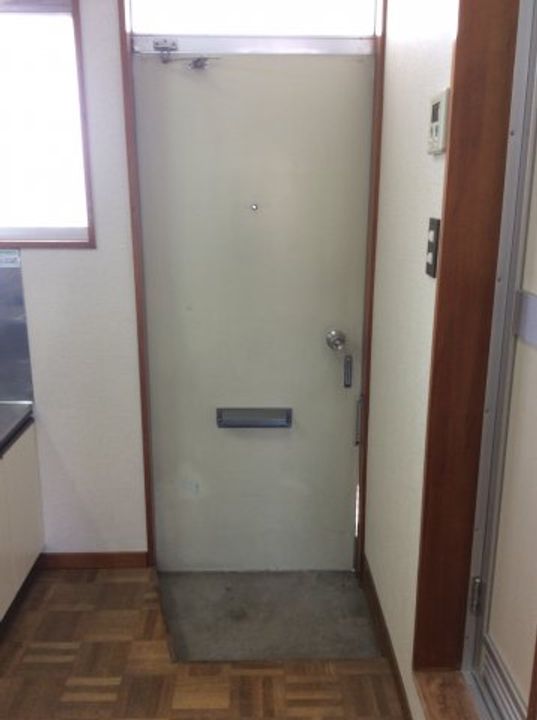 リーベ佐伯Iの玄関