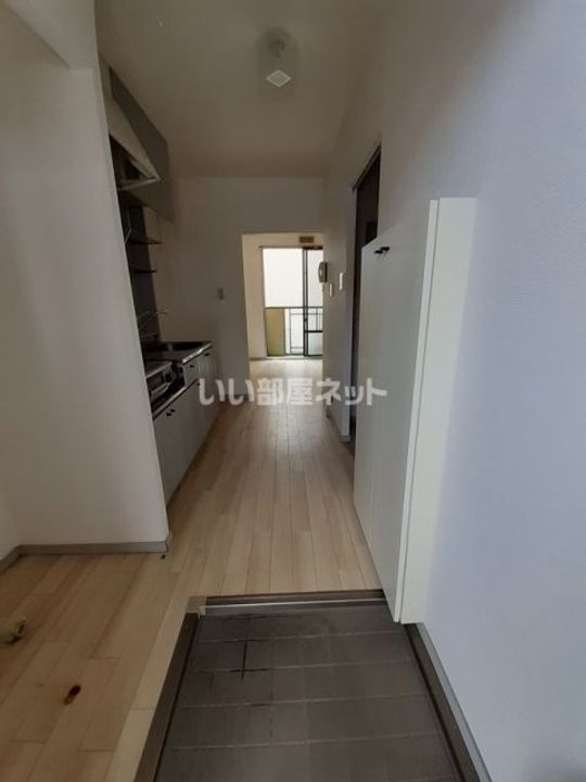 兵庫県加東市喜田2(アパート)の賃貸物件の玄関