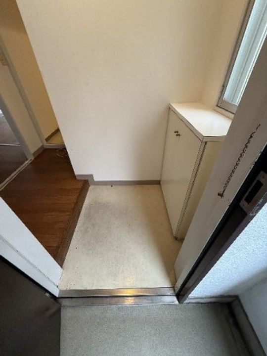 MMフジイの玄関