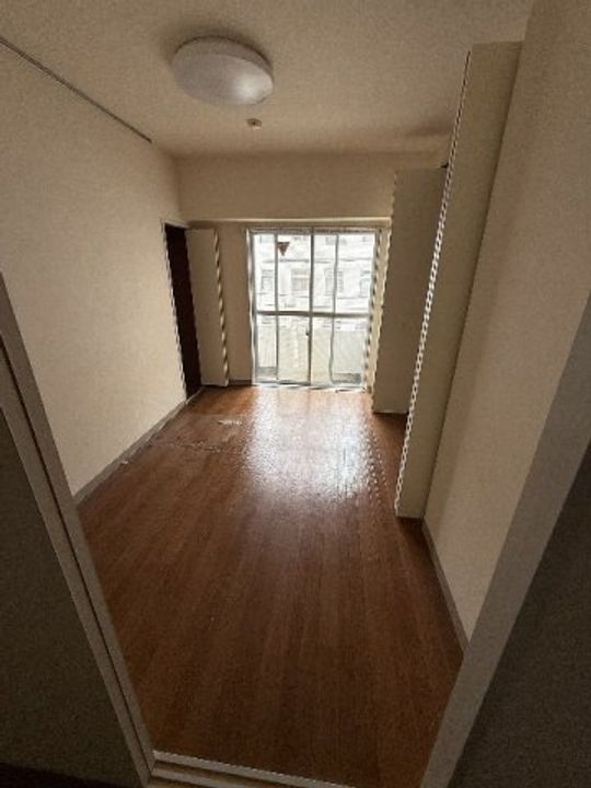 MMフジイの内装