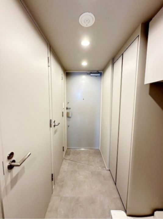 オープンブルーム渋谷本町の玄関