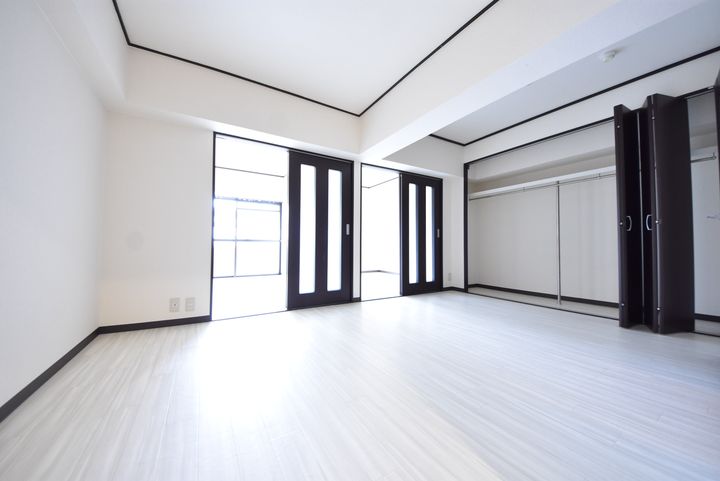 シャトー・ド・フェニックスの居間