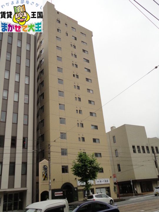 サンロイヤルIの外観