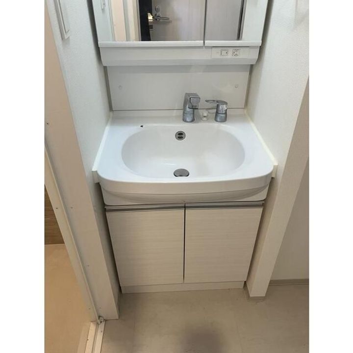 オーパスホームズ南行徳の内装