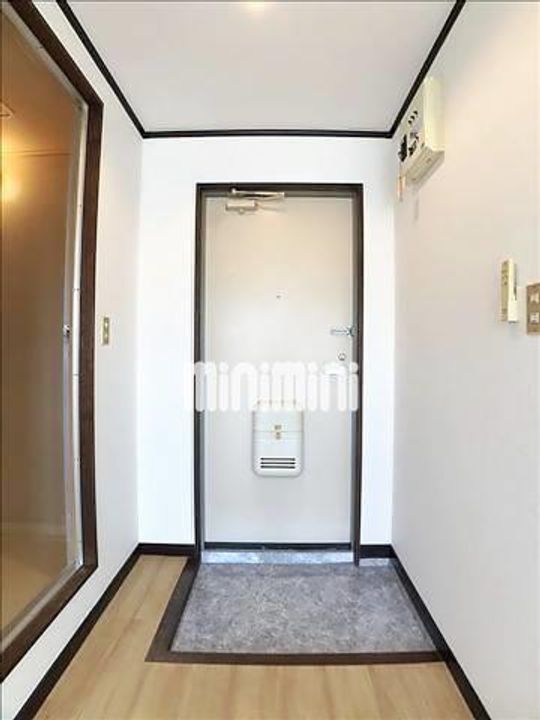 アメニティ桑名の玄関