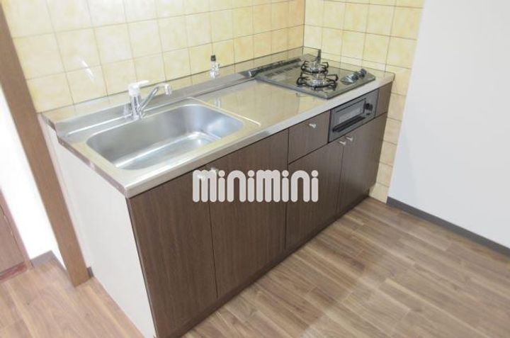 ARTRAマンション A棟のキッチン