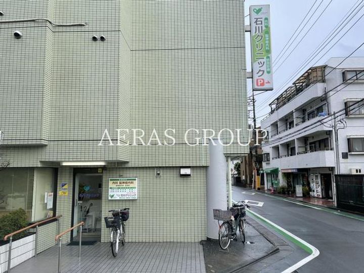 サンアムールの周辺