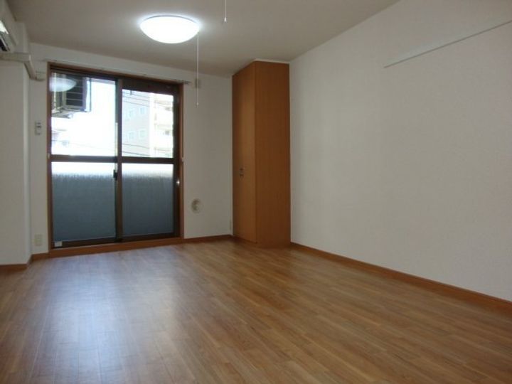 GRACE COURTの居間