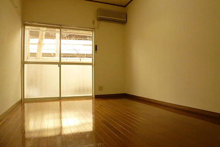 東京都府中市美好町3(アパート)の賃貸物件の居間