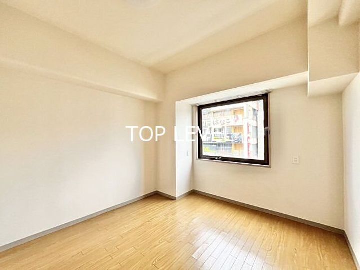 ロイヤル江坂の内装