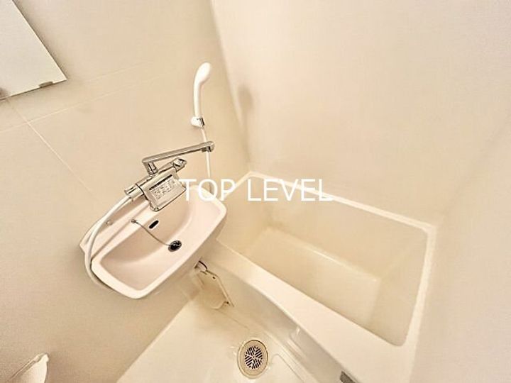 ロイヤル江坂の内装