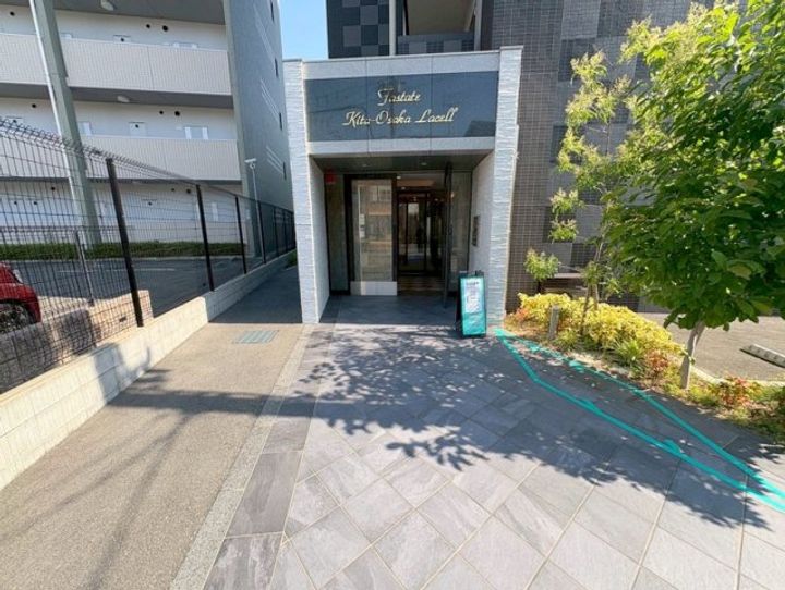 ファステート北大阪ラッセルの地図