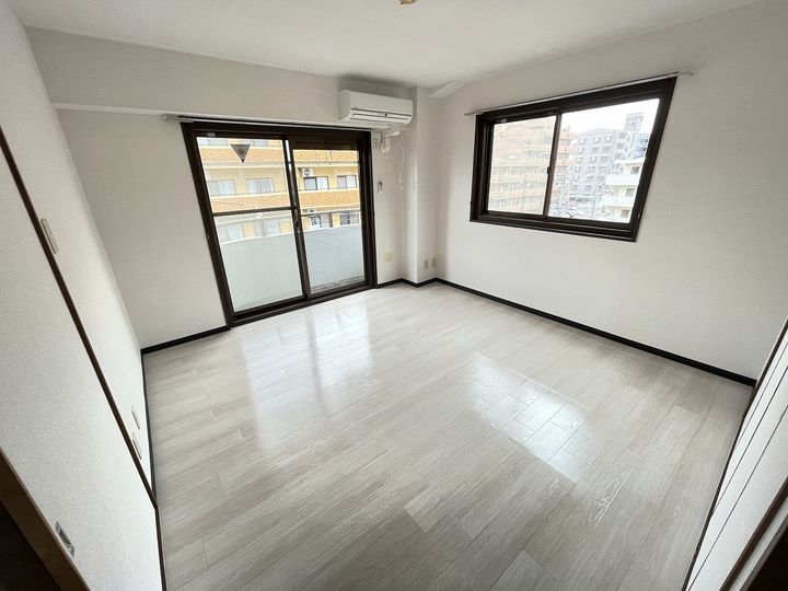 パルシティT&Kの居間