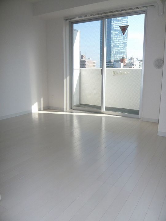 東京都墨田区向島3(マンション)の賃貸物件の居間