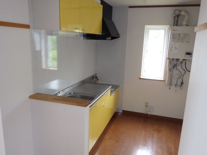 メルセデス栄1のキッチン