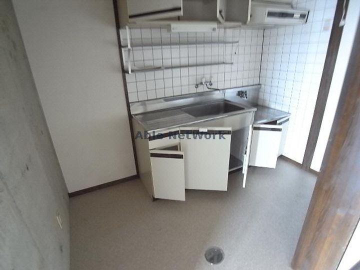 岐阜県岐阜市西荘1(アパート)の賃貸物件のキッチン