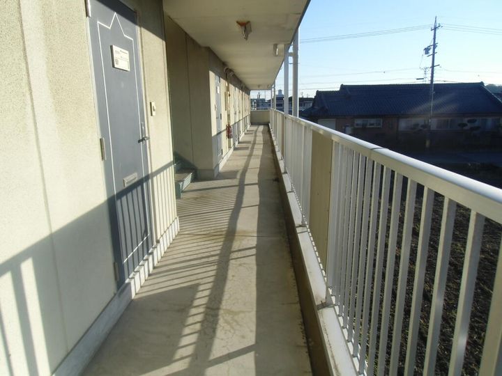 三重県津市藤方(マンション)の賃貸物件の地図