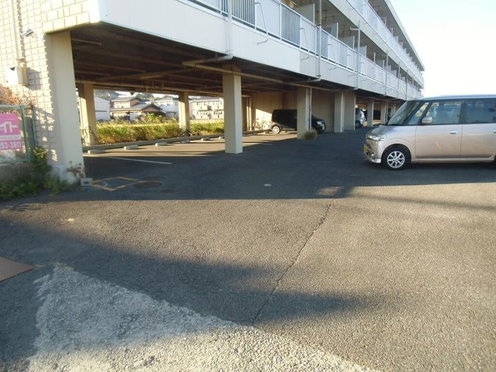 三重県津市藤方(マンション)の賃貸物件の間取り