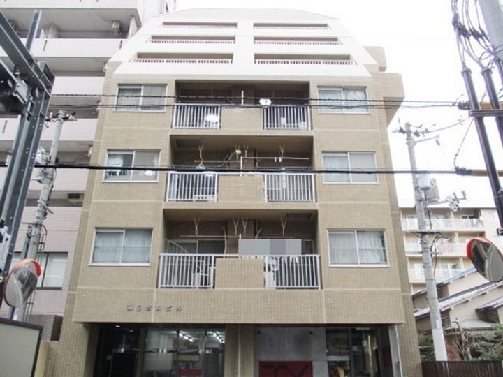 第2吉岡ビルの外観