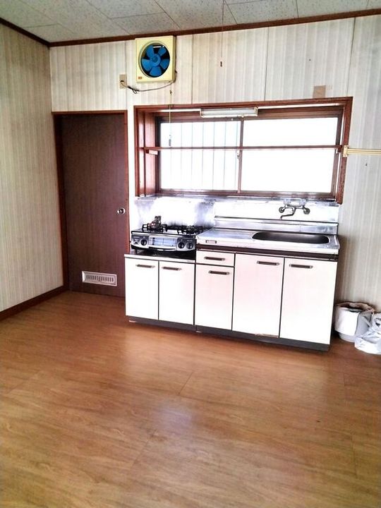 群馬県伊勢崎市今井町(一戸建)の賃貸物件のキッチン