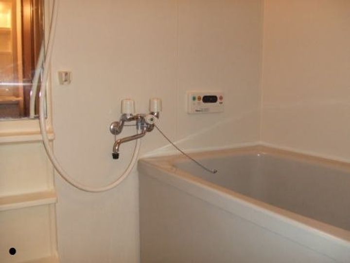 香川県観音寺市出作町(アパート)の賃貸物件の風呂