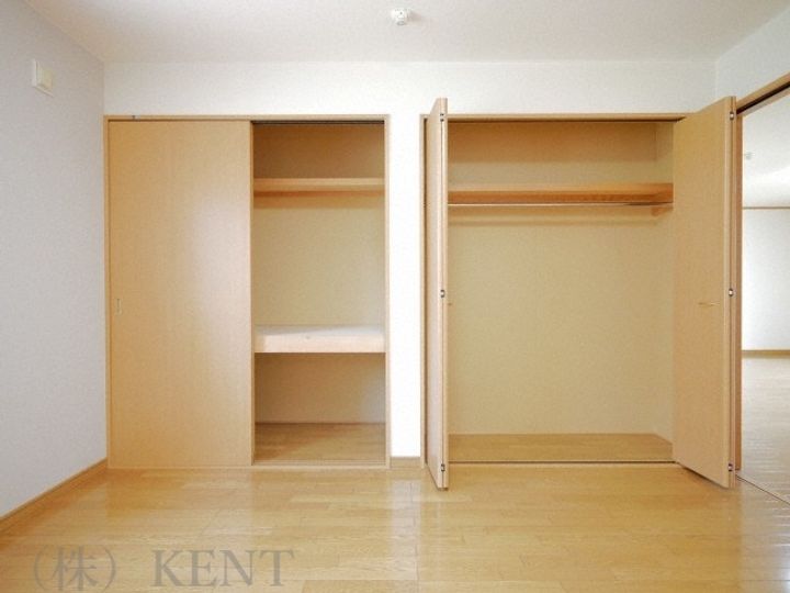 オークヒルズAの内装