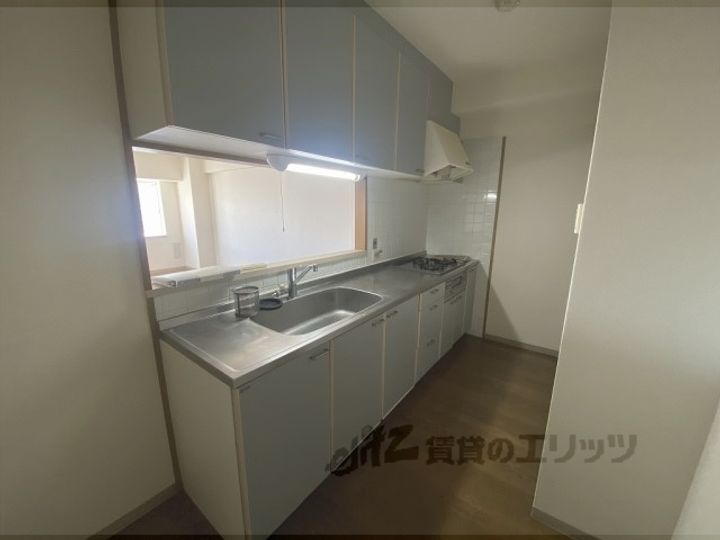 シャリマー五条のキッチン