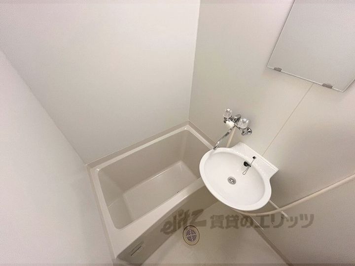 レオパレス隆の風呂