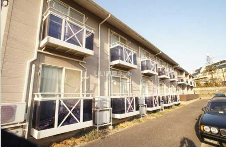 アーバンクレストB棟の外観