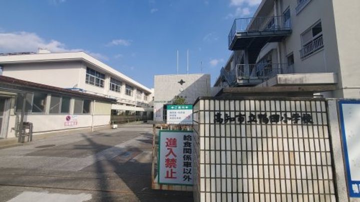 ディア・コートかもべIの周辺