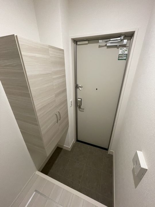 神奈川県相模原市南区東大沼3(アパート)の賃貸物件の玄関