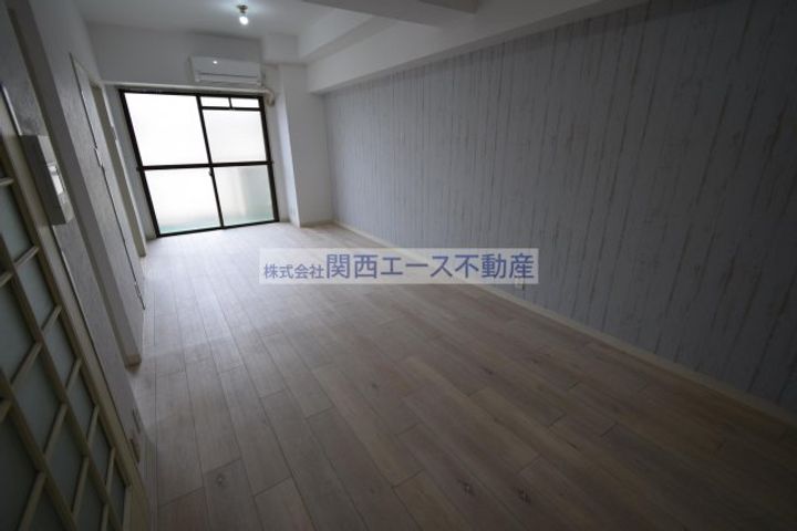 ルシエルの居間