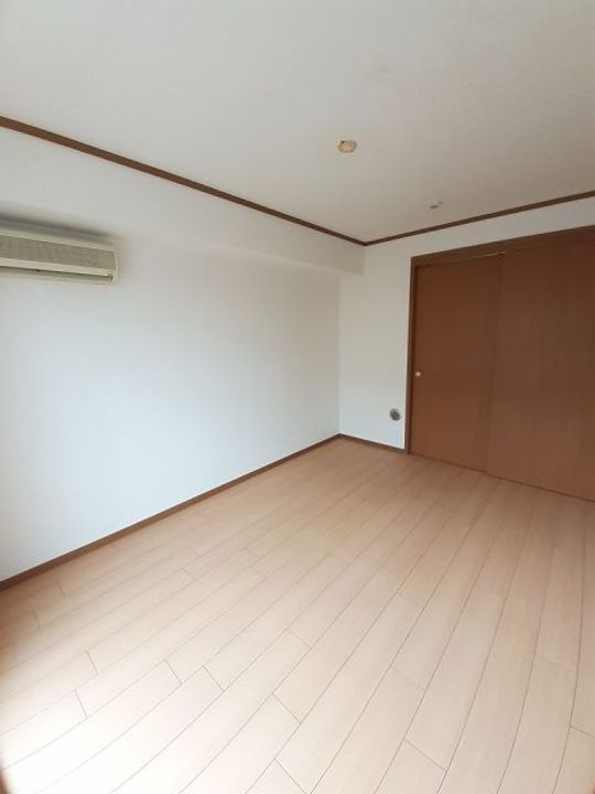 ミッテル シュトラーセの居間