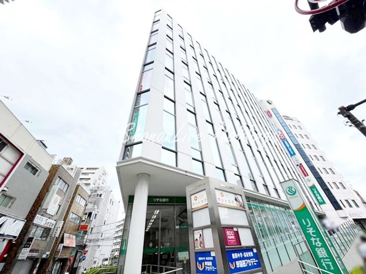 クレストヒルズの周辺