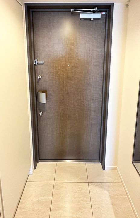 東京都墨田区錦糸4(マンション)の賃貸物件の玄関