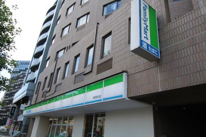 パルティールの周辺