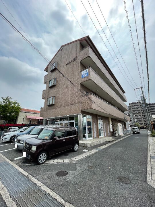 ルネス21の外観