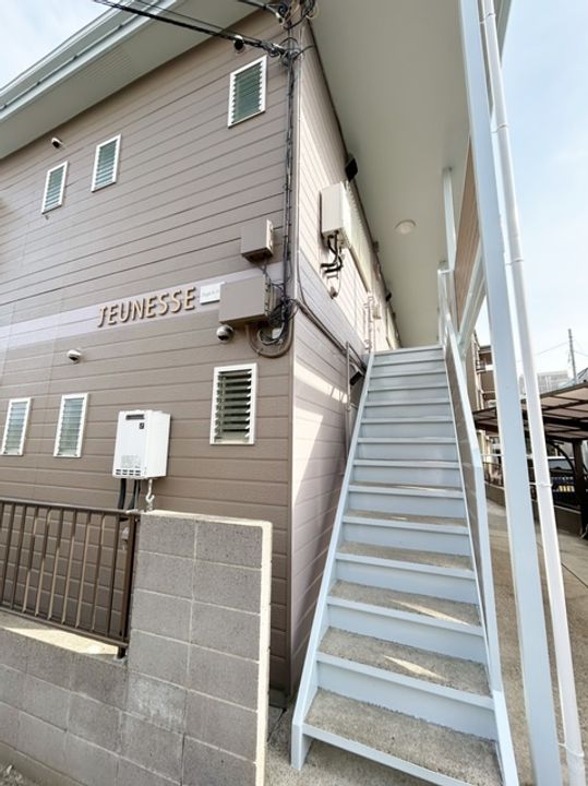 ジュネス(JUNESSE)の地図