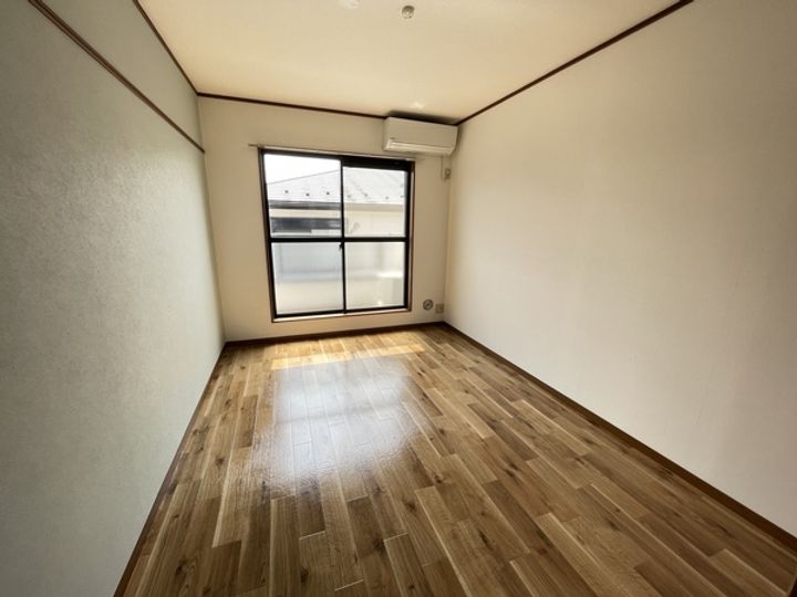 αNEXT成田第2の居間