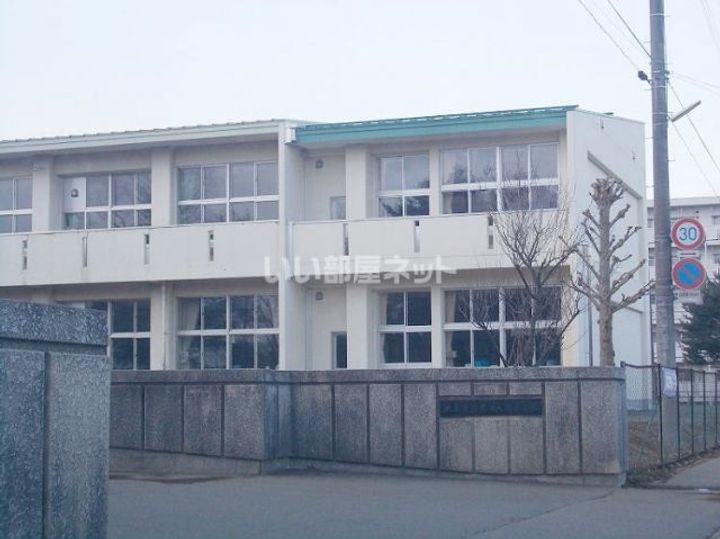 グレース Cの周辺