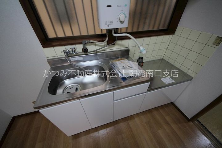 コーポ紫雲の内装