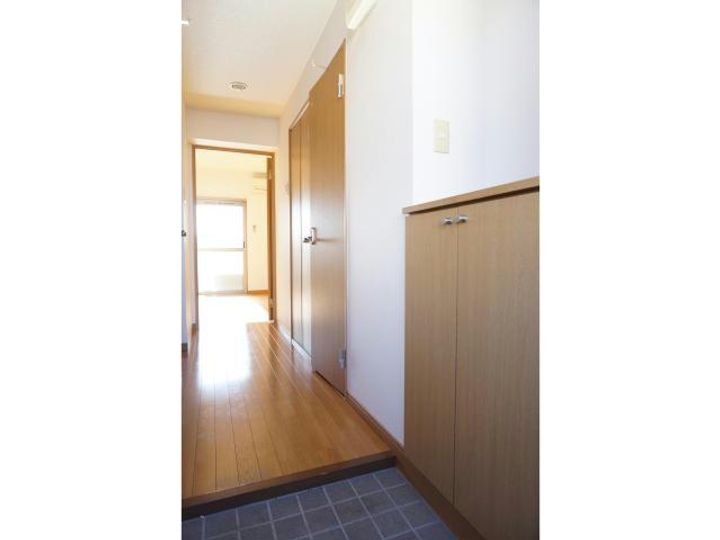 サンファーストの玄関