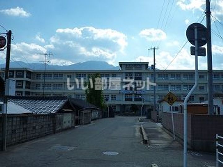 愛媛県西条市福武甲(一戸建)の賃貸物件の周辺