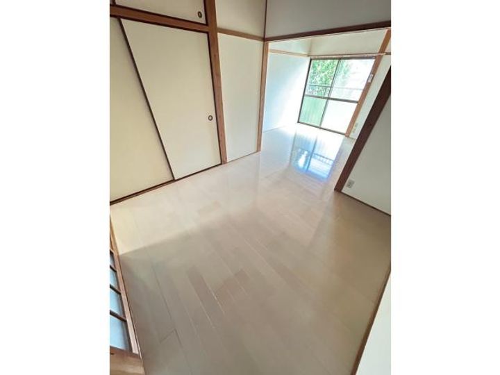 鹿児島県霧島市隼人町東郷(アパート)の賃貸物件の居間