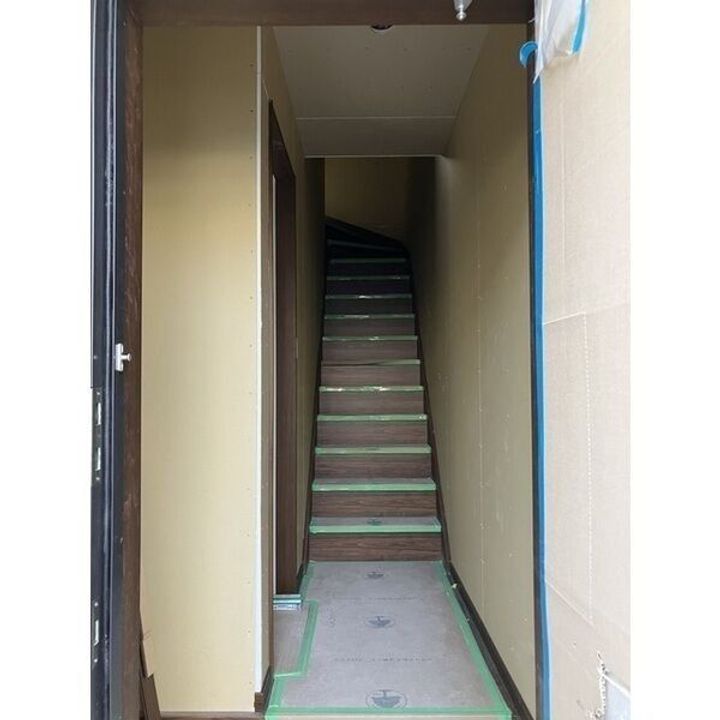 大阪府柏原市法善寺2(一戸建)の賃貸物件の玄関