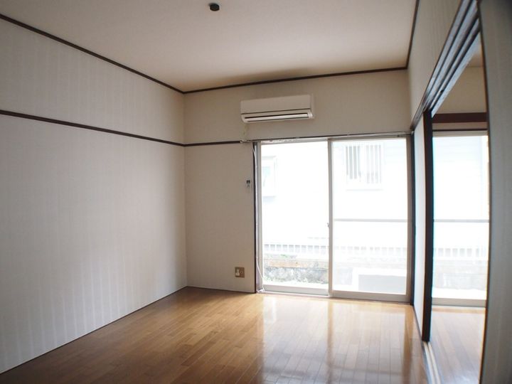 西川田エステートハイツの内装