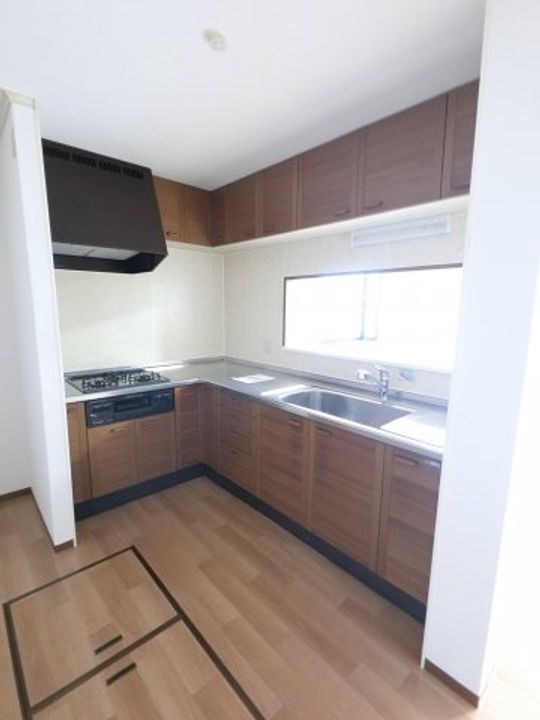 千葉県市原市青葉台5(一戸建)の賃貸物件のキッチン